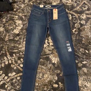 Levi’s jeans